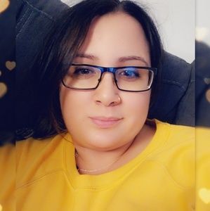 Meet your Posher, Deanna